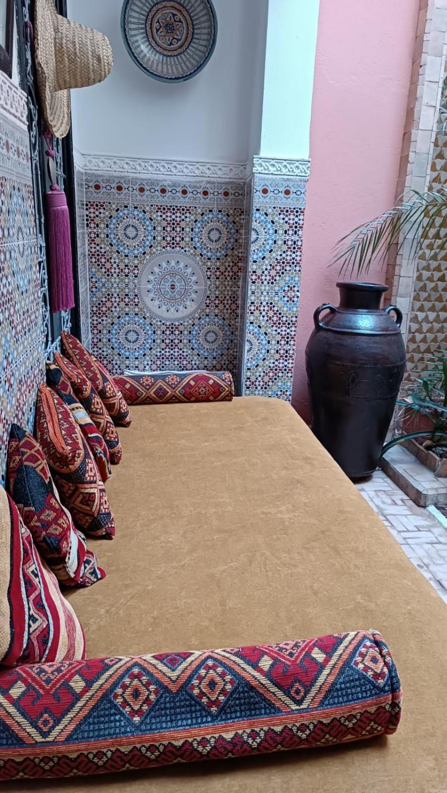 Riad Hugo Μαρακές Δωμάτιο φωτογραφία